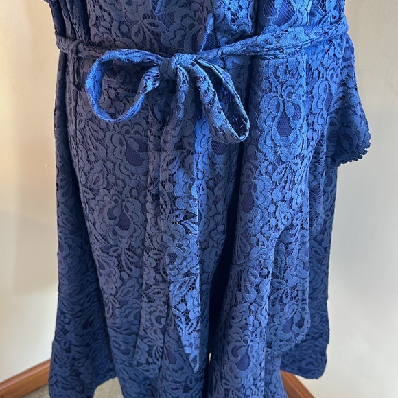 NWT City Chic Size 18 Blue Lace Wrap Dress with Bow - Picture 5 of 16